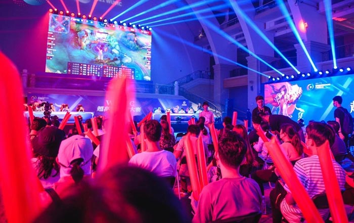 1%的演出改編節目就能讓年會活動嗨翻全場！